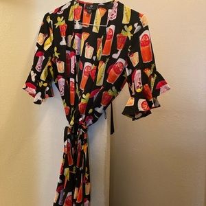 Fun ruffle sleeve tunic in bold colors of drinks!